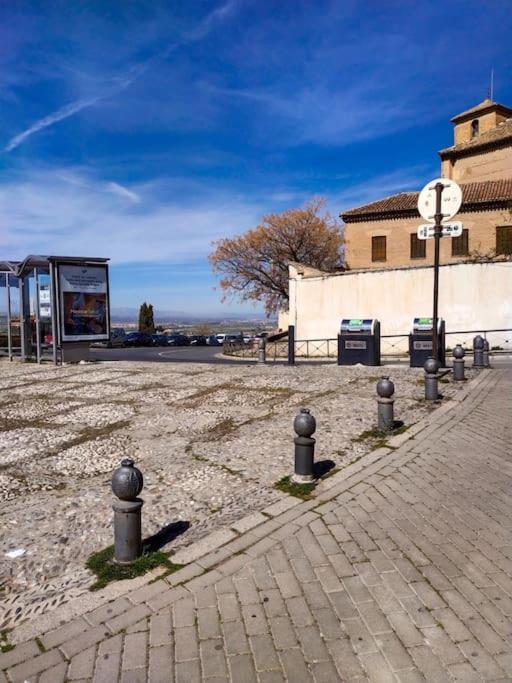 Preciosa Casa Soleada En Mirador Albaicin Сasa de vacaciones